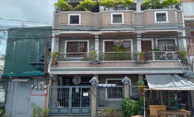 Income-generating Building for sale in Bangkal, Makati
