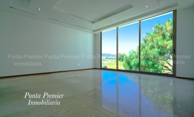 Casa Nueva en venta de Lujo en Puertas Las Lomas Zapopan Zona Andares Puerta de hierro Punta Premier