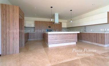 Casa Nueva en venta de Lujo en Puertas Las Lomas Zapopan Zona Andares Puerta de hierro Punta Premier