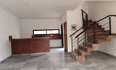 CASAS EN VENTA PRIVADA CON ALBERCA EN MEDELLIN Y PIGUA