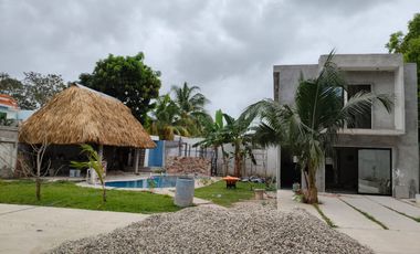CASAS EN VENTA PRIVADA CON ALBERCA EN MEDELLIN Y PIGUA