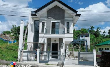 FOR SALE BRAND NEW HOUSE WITH 4 BEDROOMS IN CEBU CITY