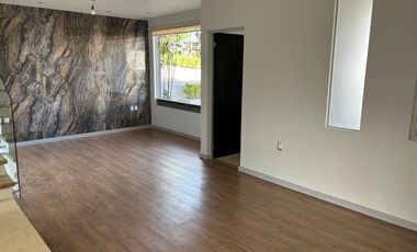 Casa en Cedros Tres Marías