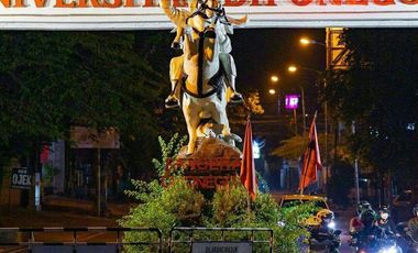 Tanah Banyumanik Siap Bangun Seberang Patung Kuda UNDIP Tembalang
