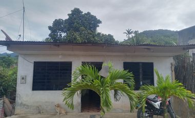 CASITA CERCA A LA PLAZA DE OCASION EN SAN ANTONIO DE CUMBA