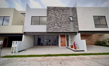 Casa en Venta en San Angel V con Roof Top