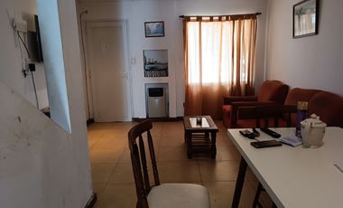 Casa 2 Ambientes Mas Taller en Venta en Barrio General Pueyrredon