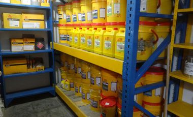 VENPERMUTO BODEGA  CON OFICINAS BARRIO SAN MIGUEL