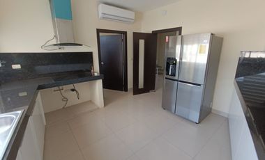 Isla Mocoli, Alquiler de Dpto de 3 Dorm. Amoblado con Gran Vista