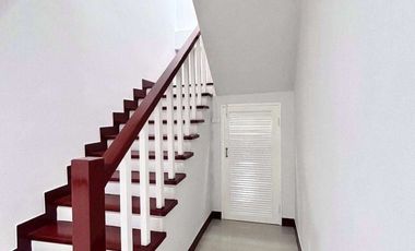 ขายบ้าน ชูตะวัน ลำลูกกาคลอง8 บ้านรีโนเวทใหม่ พร้อมอยู่ รหัสทรัพย์ : H8081