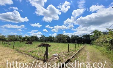 LOTE EN CUMARAL