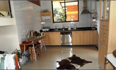 VENTA DE CASA CAMPESTRE DE 600 M2 CONSTRUIDOS SOBRE UN LOTE DE 2.300 M2, SITUADA EN SANTAGUEDA, MANIZALES CALDAS
