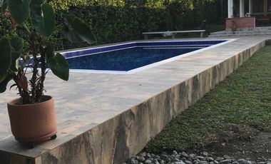 VENTA DE CASA CAMPESTRE DE 600 M2 CONSTRUIDOS SOBRE UN LOTE DE 2.300 M2, SITUADA EN SANTAGUEDA, MANIZALES CALDAS