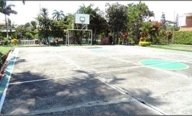 VENTA DE CASA CAMPESTRE DE 600 M2 CONSTRUIDOS SOBRE UN LOTE DE 2.300 M2, SITUADA EN SANTAGUEDA, MANIZALES CALDAS