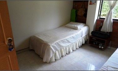 VENTA DE CASA CAMPESTRE DE 600 M2 CONSTRUIDOS SOBRE UN LOTE DE 2.300 M2, SITUADA EN SANTAGUEDA, MANIZALES CALDAS