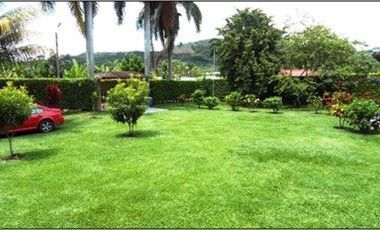 VENTA DE CASA CAMPESTRE DE 600 M2 CONSTRUIDOS SOBRE UN LOTE DE 2.300 M2, SITUADA EN SANTAGUEDA, MANIZALES CALDAS