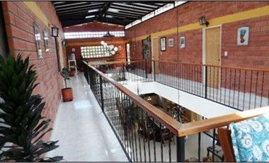 VENTA DE CASA CAMPESTRE DE 600 M2 CONSTRUIDOS SOBRE UN LOTE DE 2.300 M2, SITUADA EN SANTAGUEDA, MANIZALES CALDAS