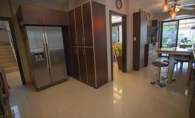 Casa de Venta vía Samborondón