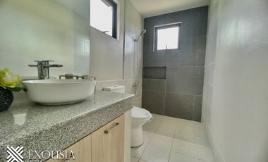 House and Lot For Sale in Alaminos Laguna COMPLETE TURNOVER UNIT