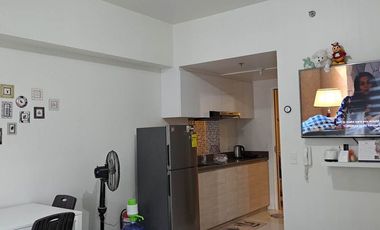 For Rent 30 Sqm Studio Unit in Mandani Bay, Mandaue City