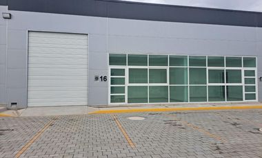 Bodega en preventa en parque industrial sobre el libramiento norponiente