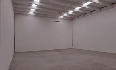 Bodega en preventa en parque industrial sobre el libramiento norponiente