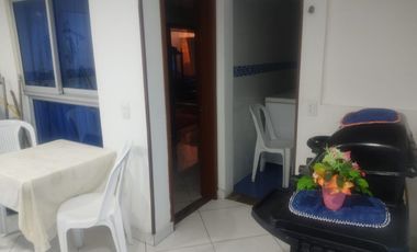 SE VENDE EXCELENTE CASA EN MODELIA , 5ALCOBAS FRENTE A PARQUE