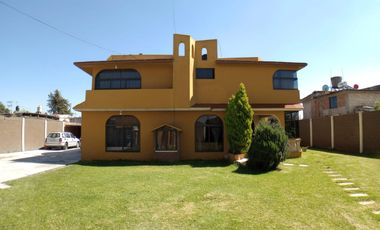 🏡 Venta de Casa con amplísimo jardín 🌱 en San Gaspar Tlahuelilpan, Metepec 🏡 *** gran oportunidad ***