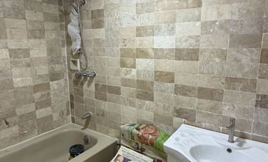 For Sale Condo in Binondo Chinatown, Manila 3 Bedrooms 126.90 sqm  3 Toilet and Bath  Newly repainted/renovated Price: 9M net Buyer assumes Capital Ga