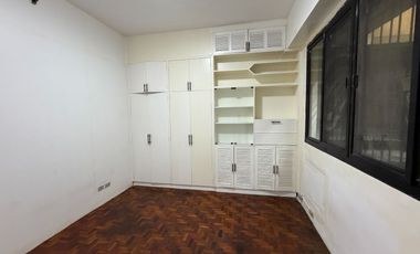 For Sale Condo in Binondo Chinatown, Manila 3 Bedrooms 126.90 sqm  3 Toilet and Bath  Newly repainted/renovated Price: 9M net Buyer assumes Capital Ga
