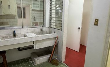 For Sale Condo in Binondo Chinatown, Manila 3 Bedrooms 126.90 sqm  3 Toilet and Bath  Newly repainted/renovated Price: 9M net Buyer assumes Capital Ga