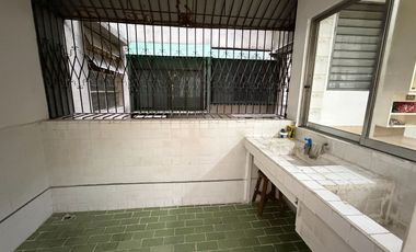 For Sale Condo in Binondo Chinatown, Manila 3 Bedrooms 126.90 sqm  3 Toilet and Bath  Newly repainted/renovated Price: 9M net Buyer assumes Capital Ga
