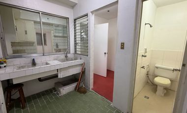 For Sale Condo in Binondo Chinatown, Manila 3 Bedrooms 126.90 sqm  3 Toilet and Bath  Newly repainted/renovated Price: 9M net Buyer assumes Capital Ga