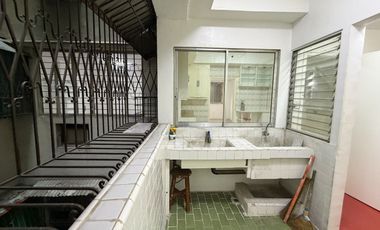 For Sale Condo in Binondo Chinatown, Manila 3 Bedrooms 126.90 sqm  3 Toilet and Bath  Newly repainted/renovated Price: 9M net Buyer assumes Capital Ga