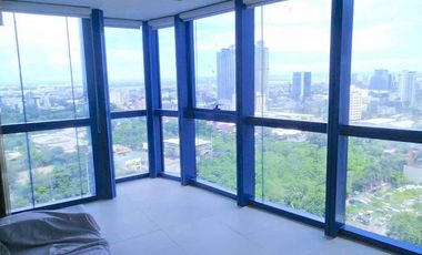 Condo for sale or For Rent in IT park Condominium Cebu City