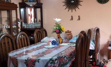 CASA AMPLIA SOBRE AV. DALIAS DE 4 RECAMARAS