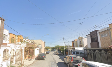 ¡¡ADQUIERA!! ¡¡BELLA CASA CON EXCELENTE UBICACIÓN EN APODACA NL¡¡