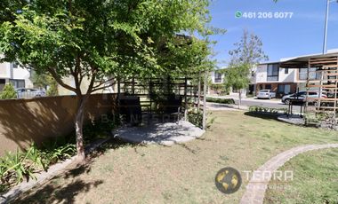 RENTA Casa En La Reserva Celaya Gto., Amplia y Equipada en Circuito Apeninos, Fraccionamiento Privado