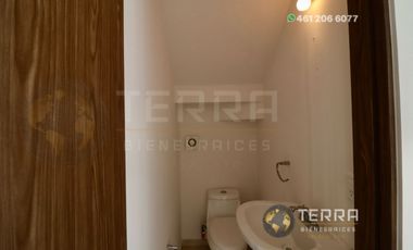 RENTA Casa En La Reserva Celaya Gto., Amplia y Equipada en Circuito Apeninos, Fraccionamiento Privado
