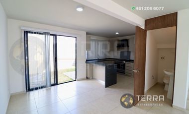 RENTA Casa En La Reserva Celaya Gto., Amplia y Equipada en Circuito Apeninos, Fraccionamiento Privado