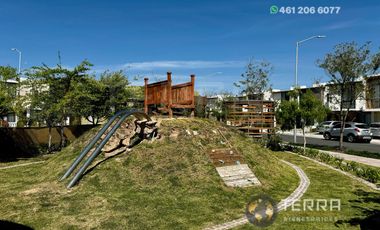 RENTA Casa En La Reserva Celaya Gto., Amplia y Equipada en Circuito Apeninos, Fraccionamiento Privado