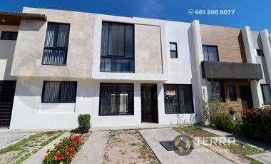 RENTA Casa En La Reserva Celaya Gto., Amplia y Equipada en Circuito Apeninos, Fraccionamiento Privado