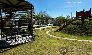 RENTA Casa En La Reserva Celaya Gto., Amplia y Equipada en Circuito Apeninos, Fraccionamiento Privado