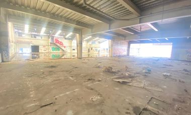 LOTE COMERCIAL EN RENTA 3,700M2 CON 2 FRENTES SOBRE PERIFERICO