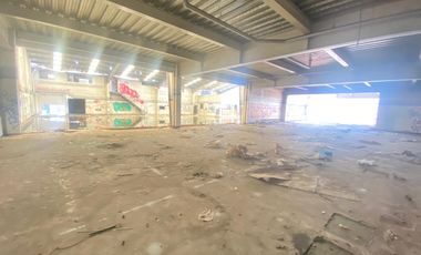 LOTE COMERCIAL EN RENTA 3,700M2 CON 2 FRENTES SOBRE PERIFERICO