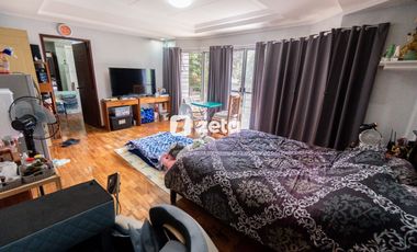 19M Golden Village House