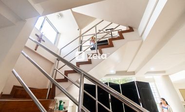 19M Golden Village House