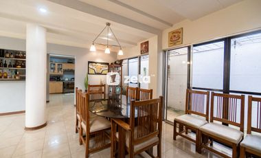 19M Golden Village House