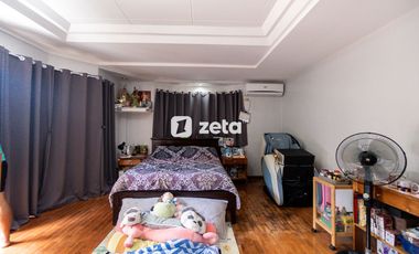 19M Golden Village House