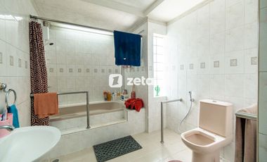 19M Golden Village House